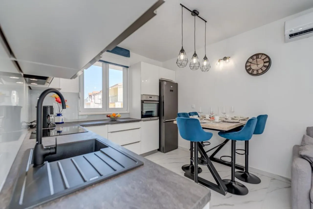 Luxury Apartment Giga Сплит