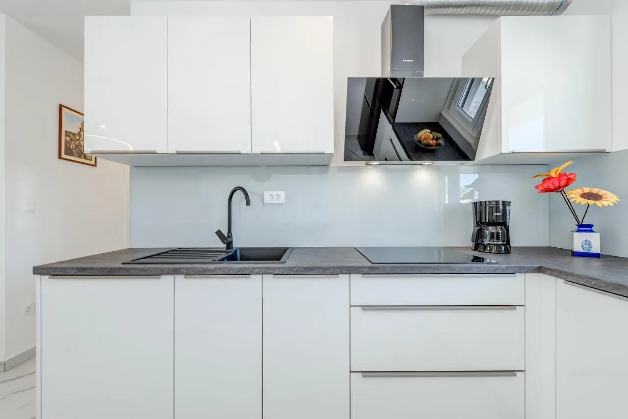 Luxury Apartment Giga Сплит